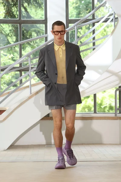Look 36
